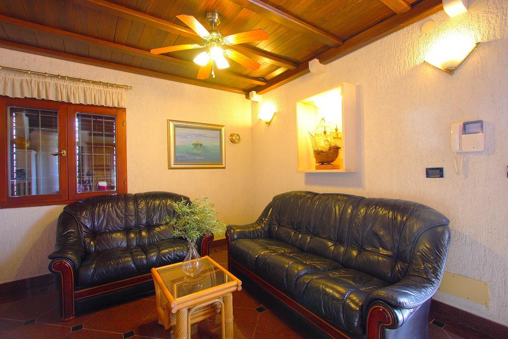 Holiday Home Olea - Sun, Sea, Sport & Comfort سبليتسكا الغرفة الصورة